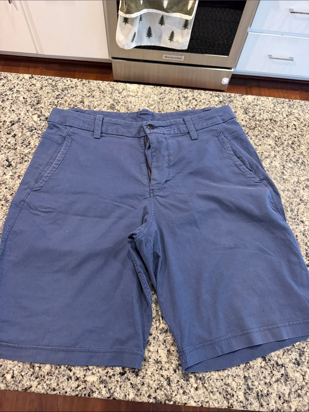 lululemon athletica Men's Flat-Front Shorts in Blue